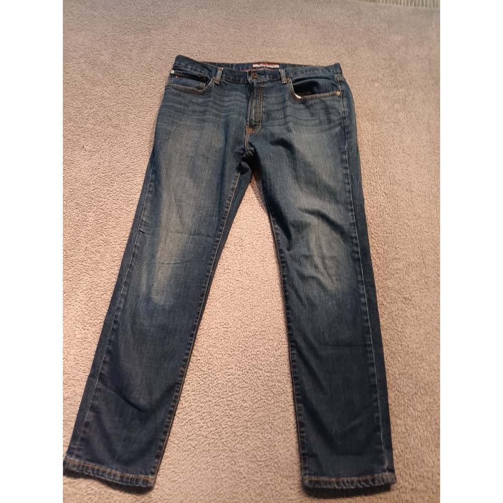 Tommy Hilfiger Men's Relaxed Fit Jeans Blue Denim Size 36x32‎ Classic Straight